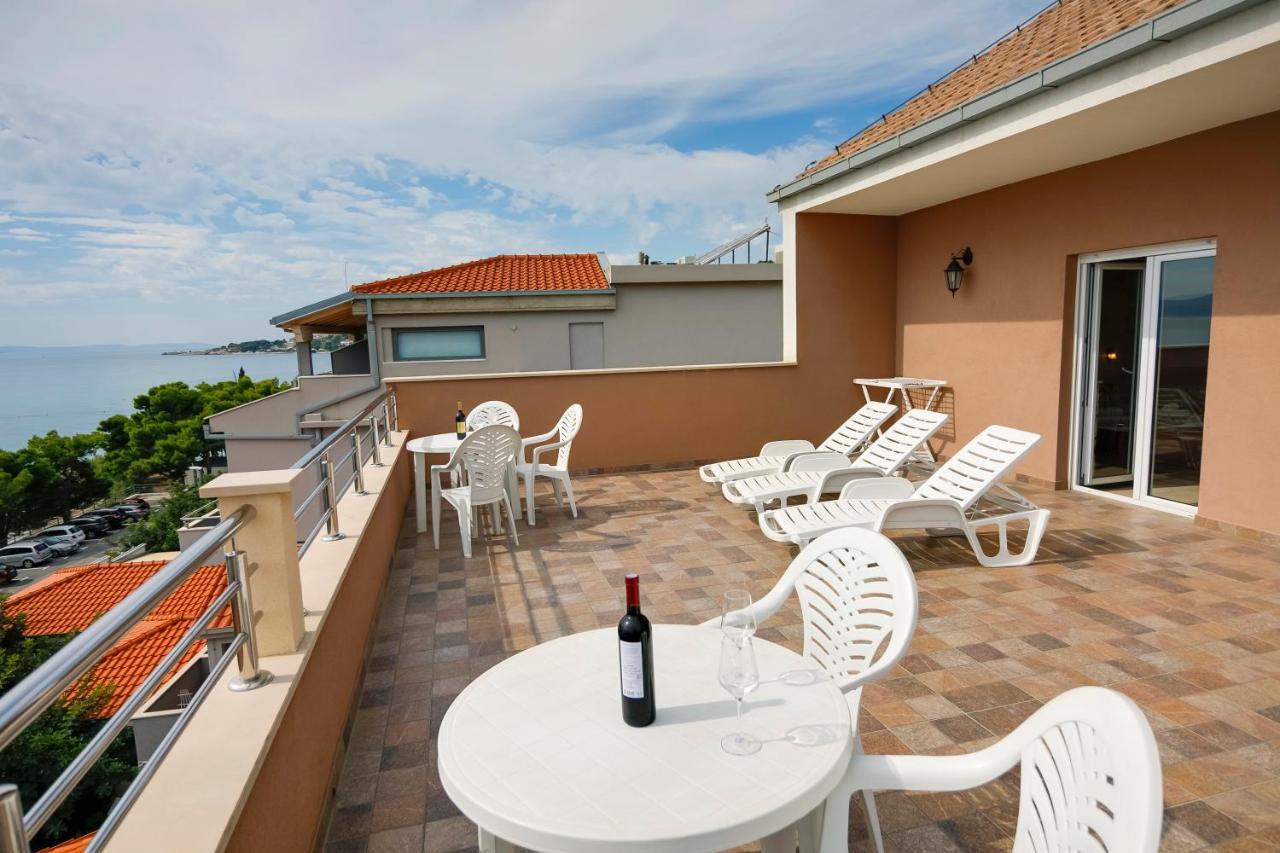 Dalmacija Bed & Breakfast Omis Exterior photo