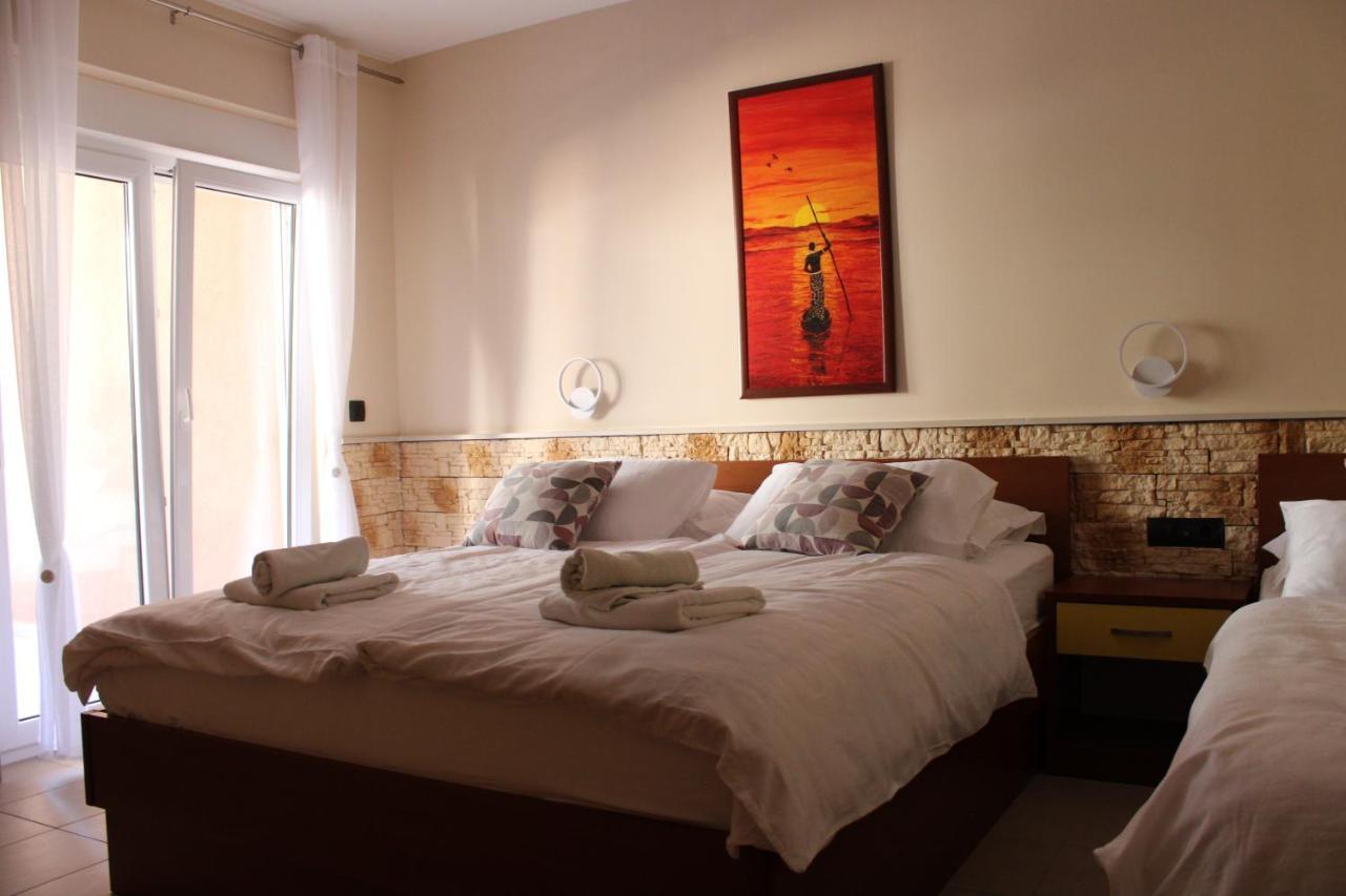 Dalmacija Bed & Breakfast Omis Exterior photo